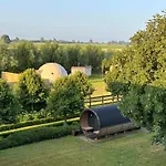 Glamping De Coude Scheure * Middelkerke