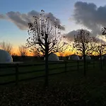 Luxury tent Glamping De Coude Scheure *