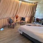 Glamping De Coude Scheure