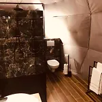 Glamping De Coude Scheure Glamping *