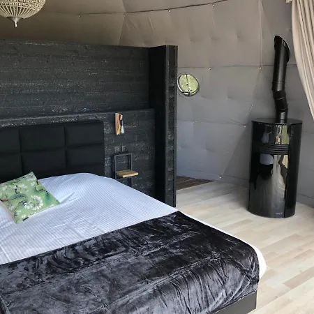 Glamping De Coude Scheure