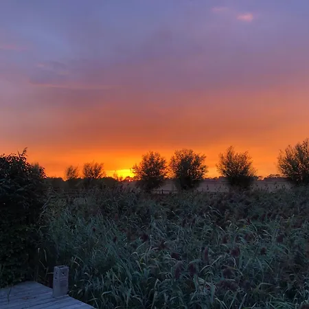 Id Glamping De Coude Scheure Glamping Middelkerke