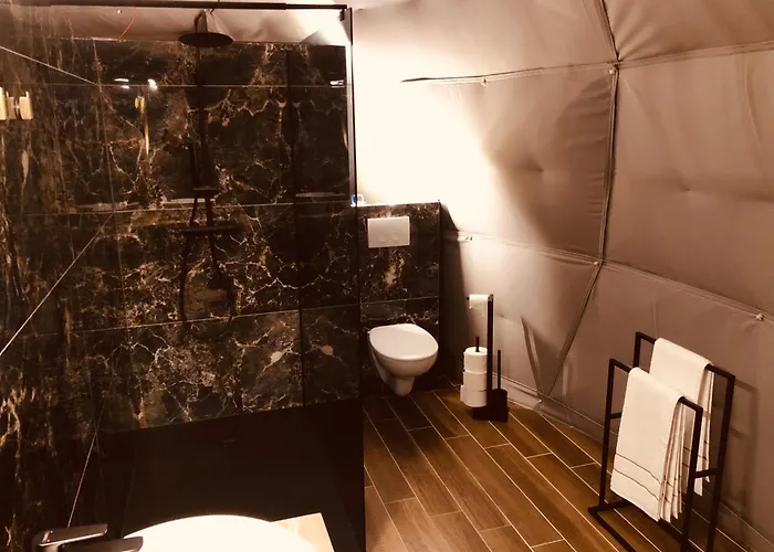 Glamping De Coude Scheure Luxuszelt *