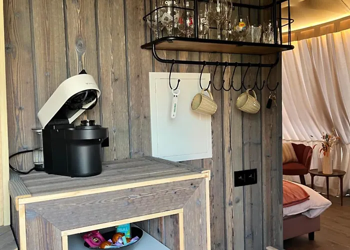 Glamping De Coude Scheure *